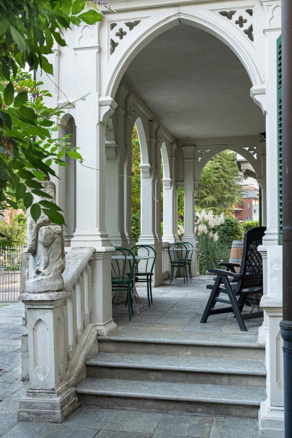 B&B Villa Ferrariアスティ エクステリア 写真