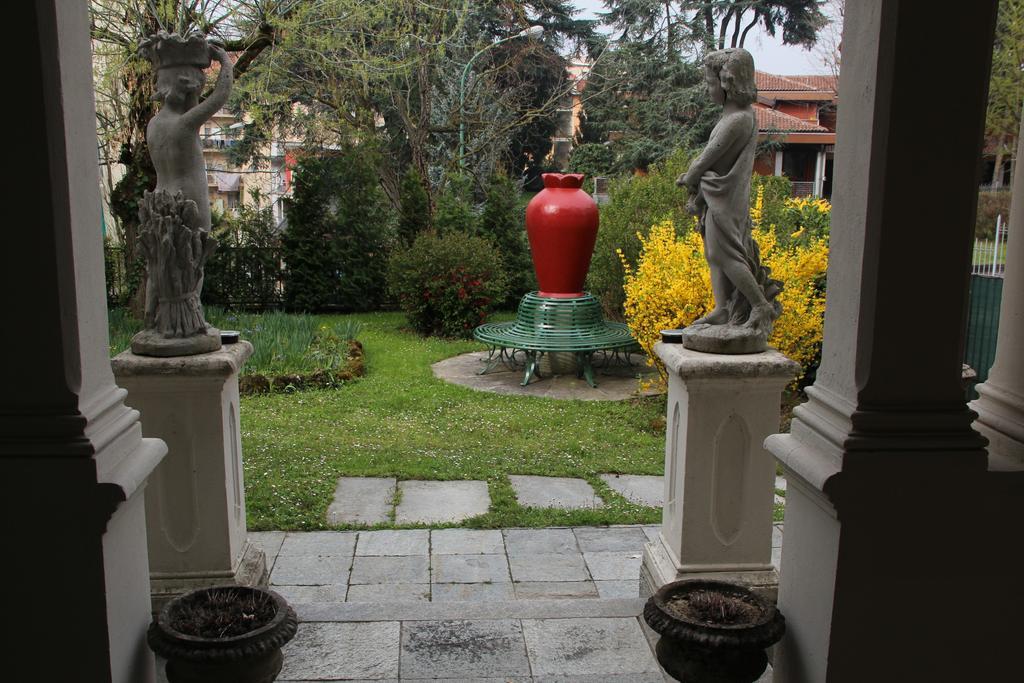 B&B Villa Ferrariアスティ エクステリア 写真